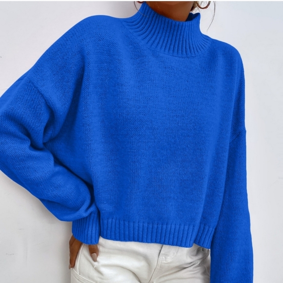 Essnce Mock Neck Drop Shoulder Crop Sweater - Picture 4 of 4